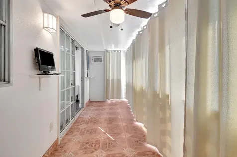 704 Saxony O Delray Beach FL 33446
