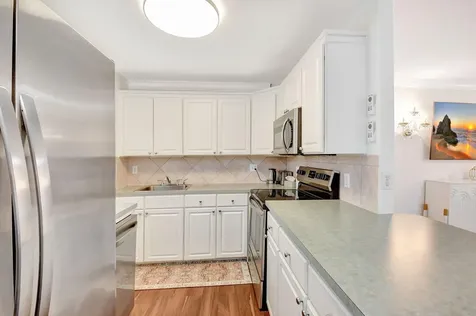 704 Saxony O Delray Beach FL 33446