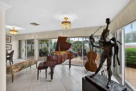 2347 Saratoga Bay Drive West Palm Beach FL 33409
