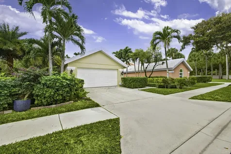 2347 Saratoga Bay Drive West Palm Beach FL 33409