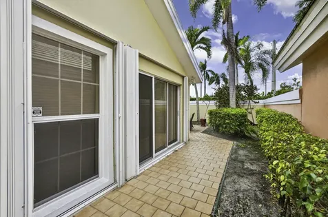 2347 Saratoga Bay Drive West Palm Beach FL 33409