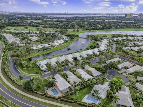 2347 Saratoga Bay Drive West Palm Beach FL 33409