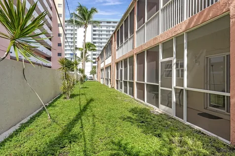 1450 N Riverside Drive Pompano Beach FL 33062