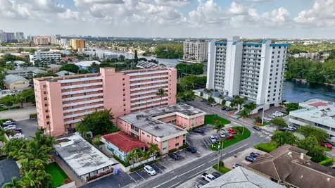 1450 N Riverside Drive Pompano Beach FL 33062