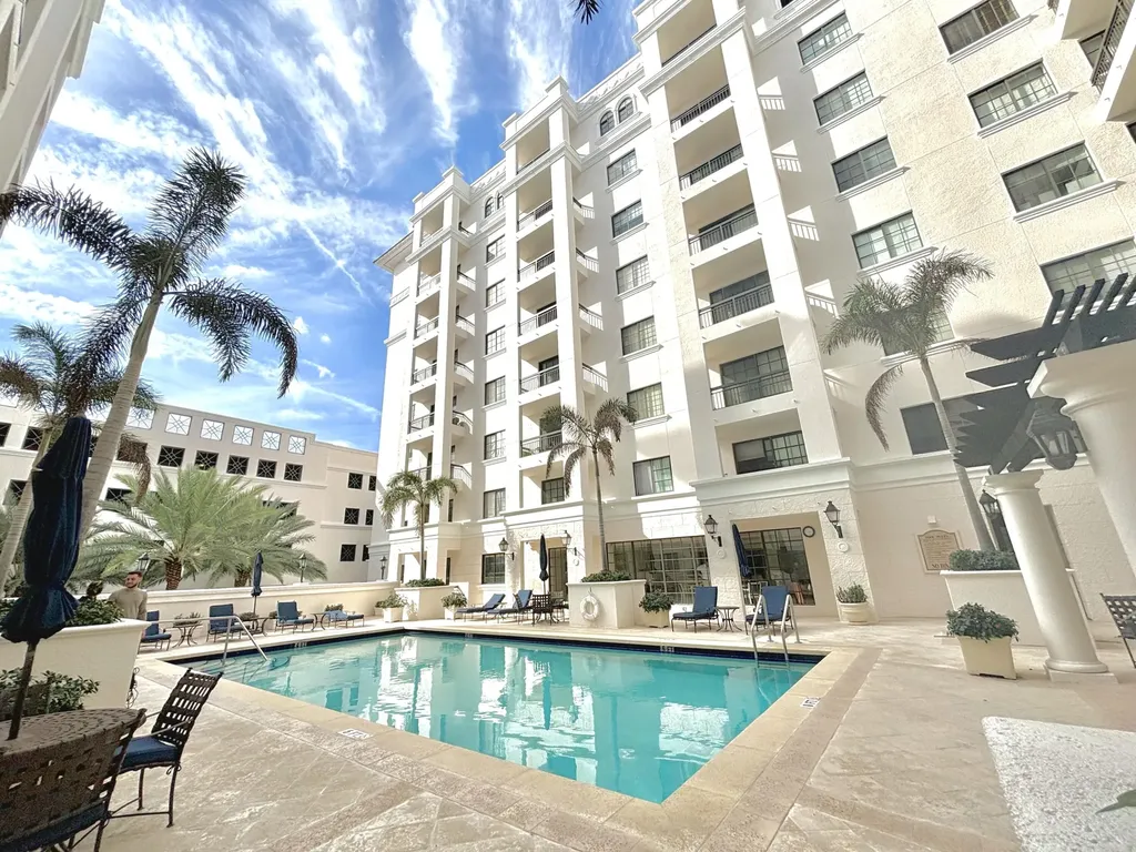 233 S Federal Highway Boca Raton FL 33432
