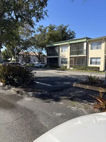 4147 Nw 90th Avenue Coral Springs FL 33065