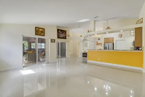 2085 Sw Aladdin Street Port Saint Lucie FL 34953