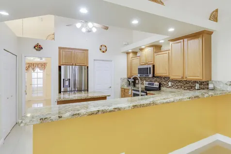 2085 Sw Aladdin Street Port Saint Lucie FL 34953