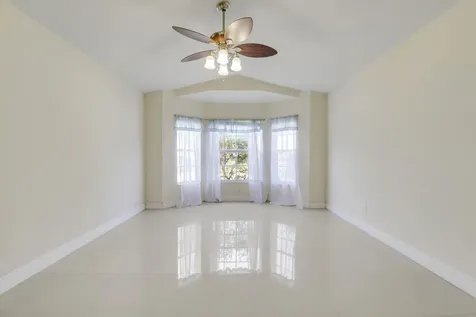 2085 Sw Aladdin Street Port Saint Lucie FL 34953