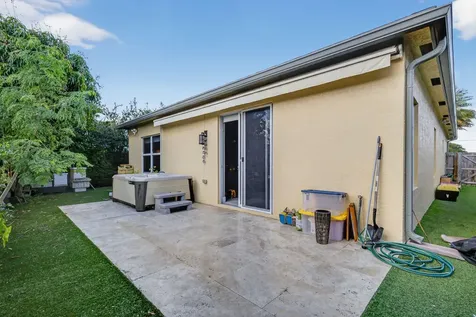 280 Reigle Avenue Delray Beach FL 33444
