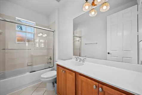 1062 Vintner Boulevard Palm Beach Gardens FL 33410