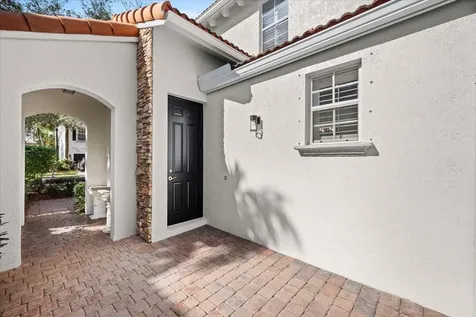1062 Vintner Boulevard Palm Beach Gardens FL 33410