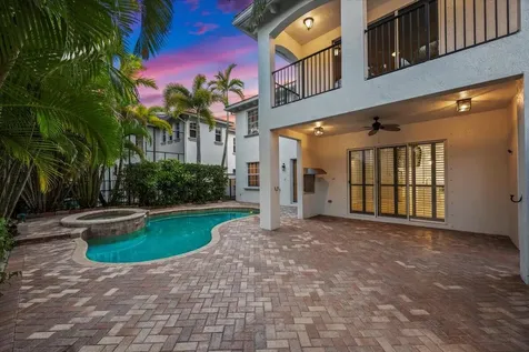 1062 Vintner Boulevard Palm Beach Gardens FL 33410