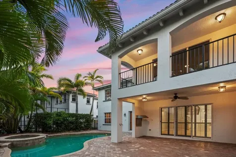 1062 Vintner Boulevard Palm Beach Gardens FL 33410