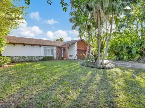 9626 Nw 27th Street Coral Springs FL 33065