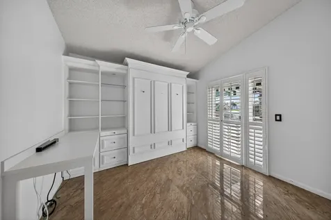 9121 Paragon Way Boynton Beach FL 33472