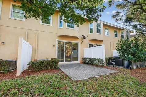 5810 Monterra Club Drive Lake Worth FL 33463