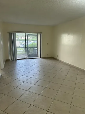 21950 Soundview Terrace Boca Raton FL 33433