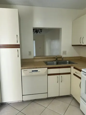 21950 Soundview Terrace Boca Raton FL 33433
