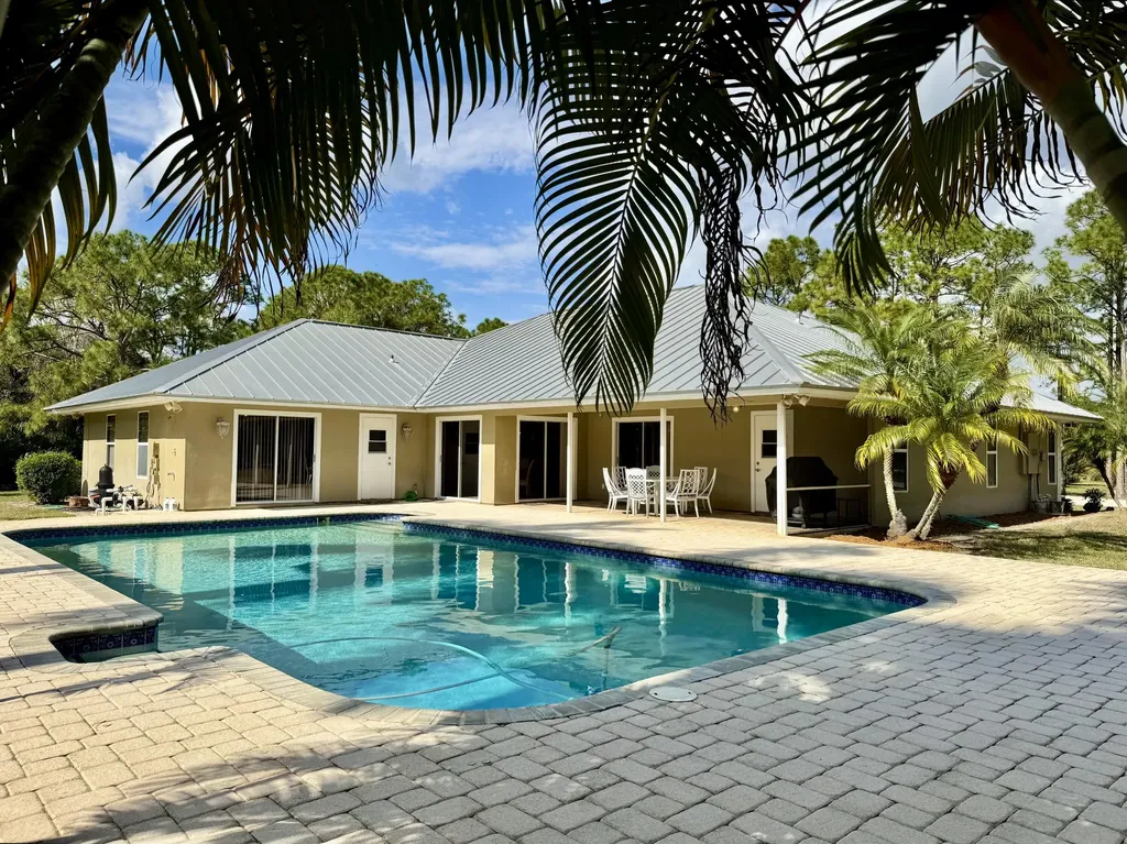 2884 Se Ranch Acres Circle Jupiter FL 33478