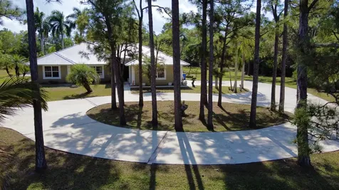 2884 Se Ranch Acres Circle Jupiter FL 33478