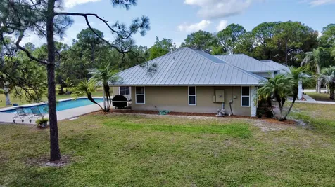 2884 Se Ranch Acres Circle Jupiter FL 33478