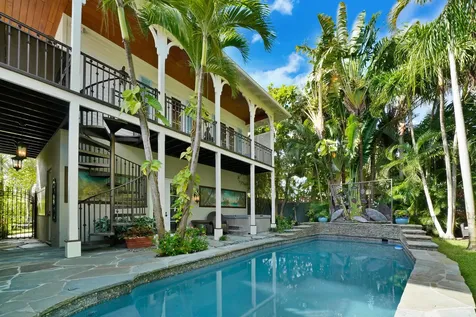 137 S Oak Street Lantana FL 33462