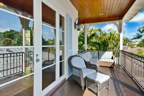 137 S Oak Street Lantana FL 33462