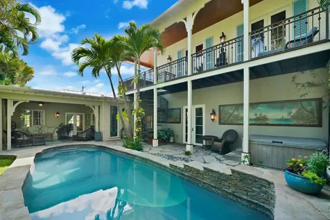137 S Oak Street Lantana FL 33462