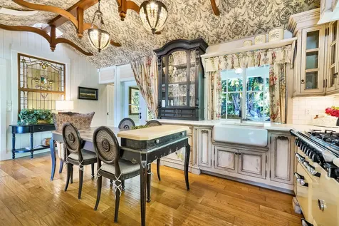 137 S Oak Street Lantana FL 33462