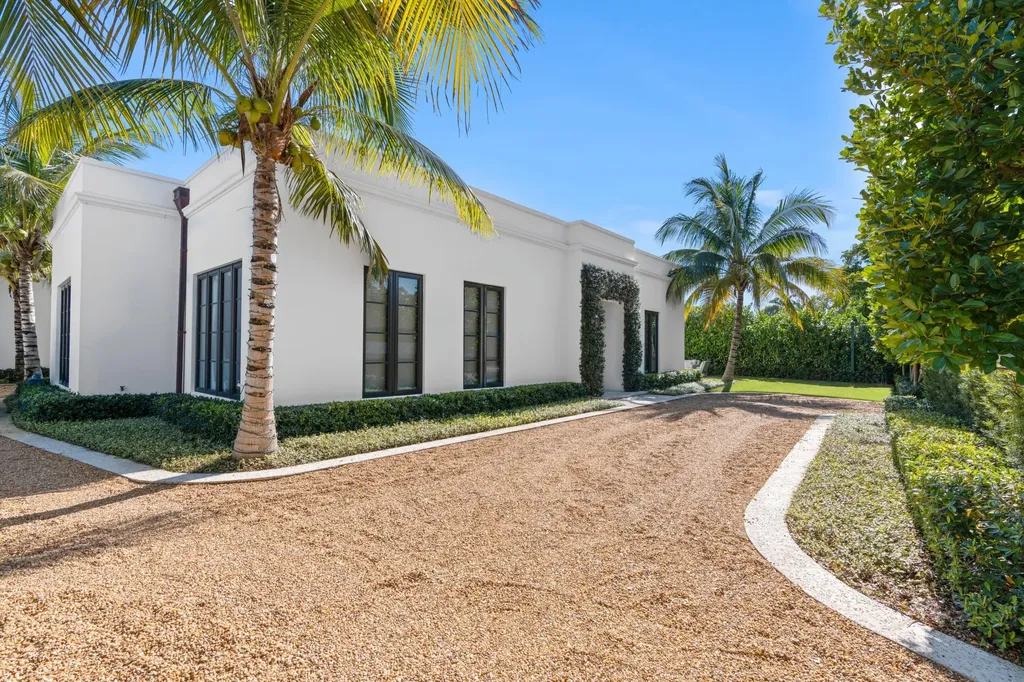 3218 S Olive Avenue West Palm Beach FL 33405