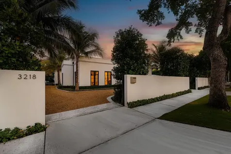 3218 S Olive Avenue West Palm Beach FL 33405