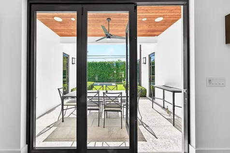 3218 S Olive Avenue West Palm Beach FL 33405