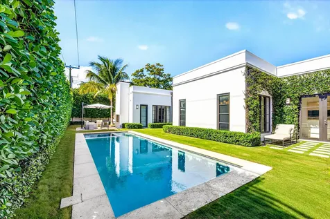 3218 S Olive Avenue West Palm Beach FL 33405