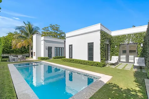 3218 S Olive Avenue West Palm Beach FL 33405