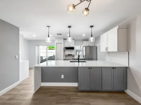 226 Se 1st Circle Boynton Beach FL 33435