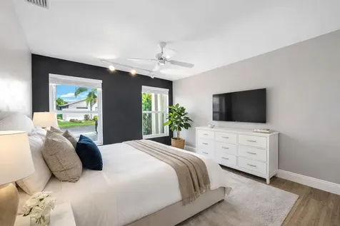 226 Se 1st Circle Boynton Beach FL 33435