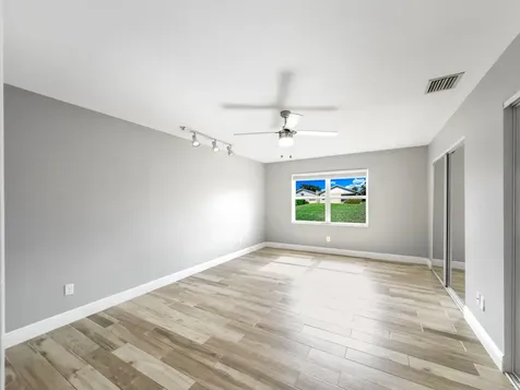 226 Se 1st Circle Boynton Beach FL 33435
