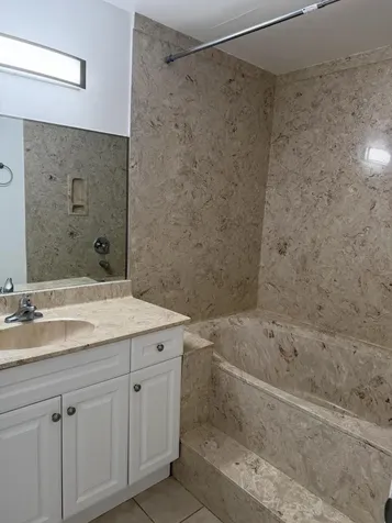 14 Crossings Circle Boynton Beach FL 33435