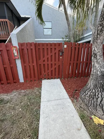 14 Crossings Circle Boynton Beach FL 33435