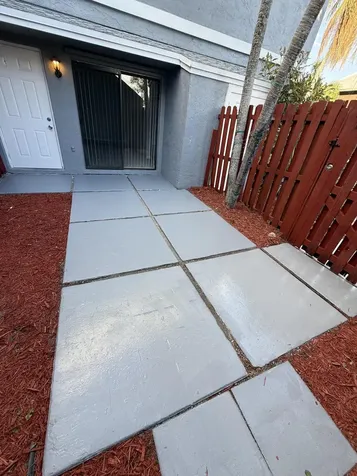 14 Crossings Circle Boynton Beach FL 33435