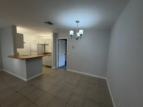14 Crossings Circle Boynton Beach FL 33435