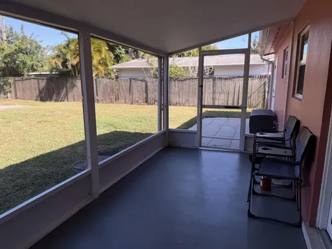 2399 Se Madison Street Stuart FL 34997