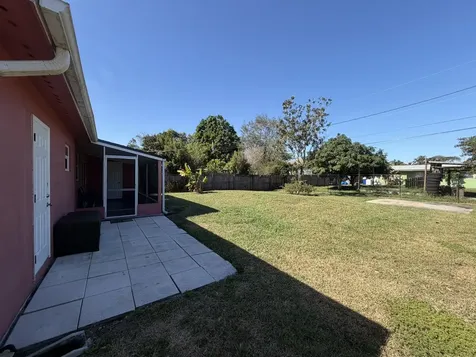 2399 Se Madison Street Stuart FL 34997