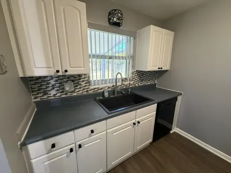2399 Se Madison Street Stuart FL 34997