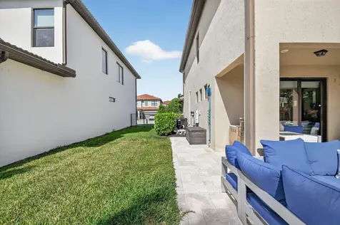 8239 Hanoverian Drive Lake Worth FL 33467