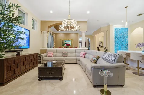 6321 Via Venetia Delray Beach FL 33484