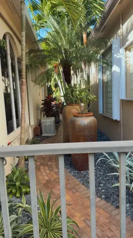 6321 Via Venetia Delray Beach FL 33484