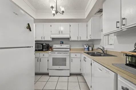 1563 SE Royal Green B203 Circle Port Saint Lucie FL 34952