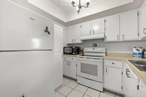 1563 SE Royal Green B203 Circle Port Saint Lucie FL 34952